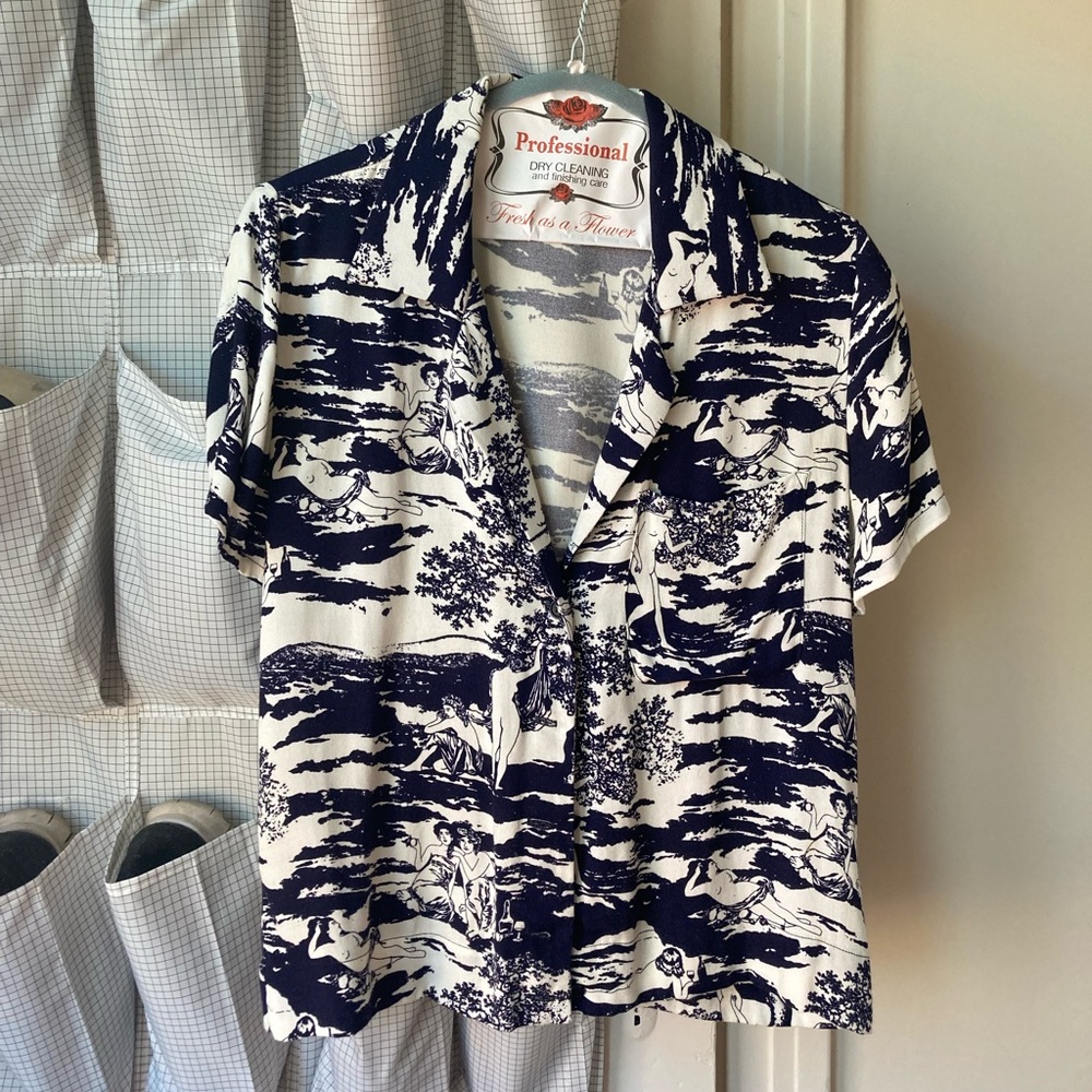 Reformation blouse w gorg print